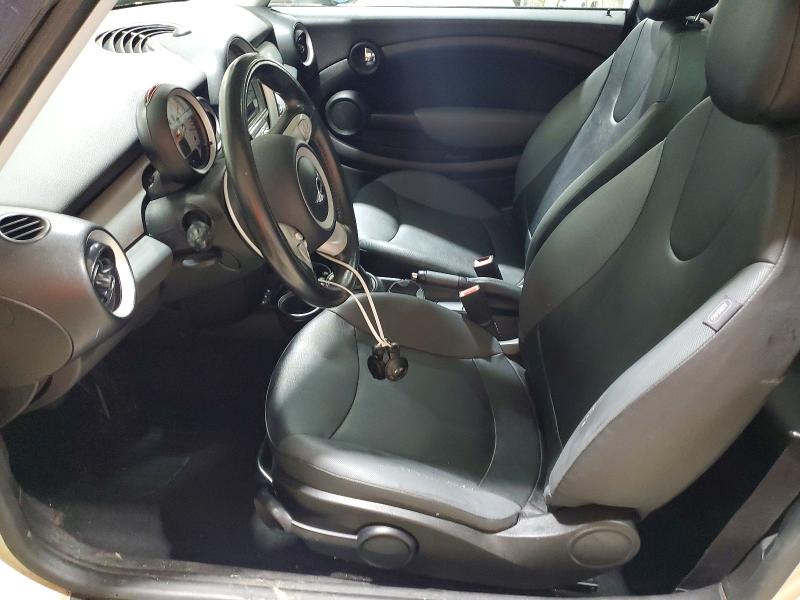 2009 Mini Cooper VIN WMWMF33519TW77463 COPART salvage auction — MECHANICAL, WV - CERTIFICATE OF TITLE, sold $425 on 2026-09-11 (photo 7)