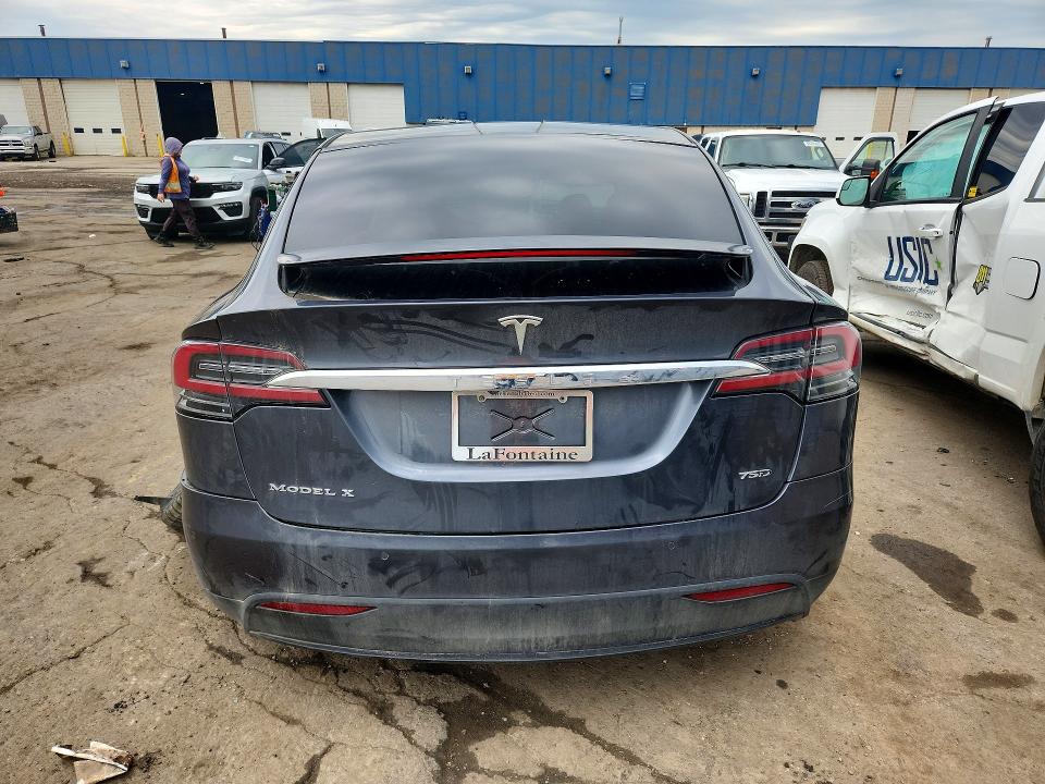2018 Tesla Model X VIN 5YJXCAE28JF101280 COPART salvage auction — FRONT END, Mi - Dealer Only Clean Title, sold $350 on 2026-09-18 (photo 6)