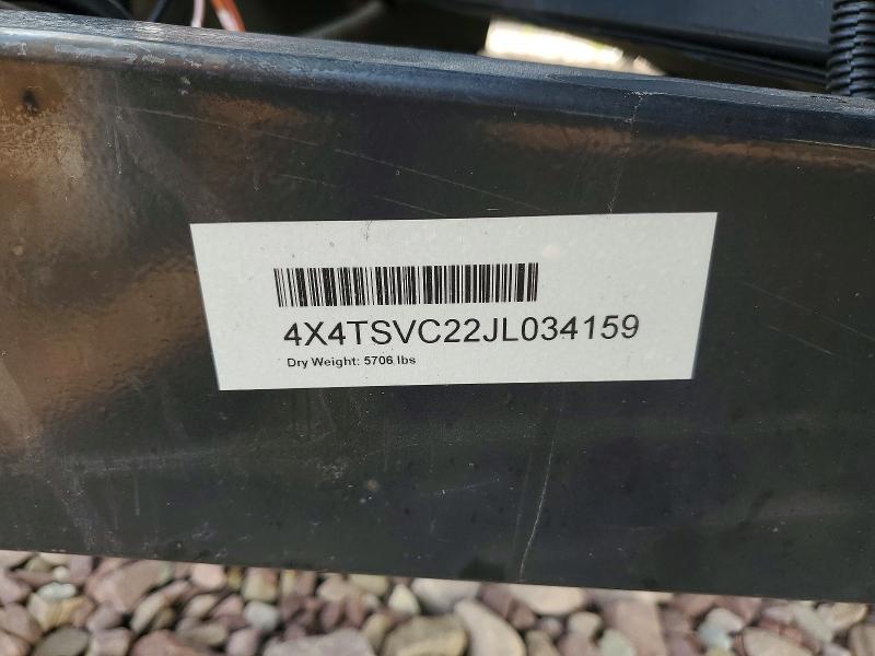 2018 Foresriver VIN 4X4TSVC22JL034159 COPART salvage auction — ROLLOVER, PA - CERTIFICATE OF SALVAGE, sold $15 on 2026-10-08 (photo 8)