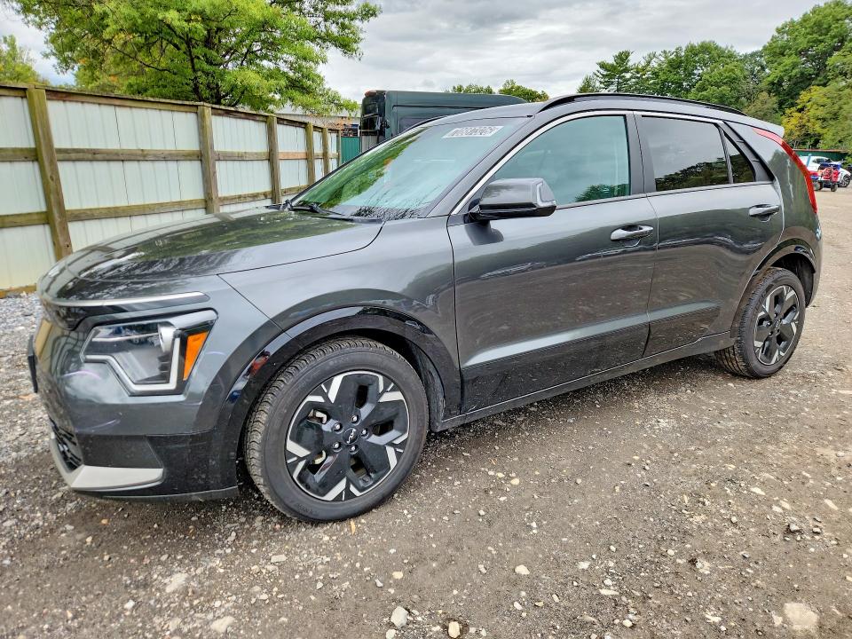 2024 Kia Niro VIN KNDCR3L10R5111849 — COPART salvage auction photo