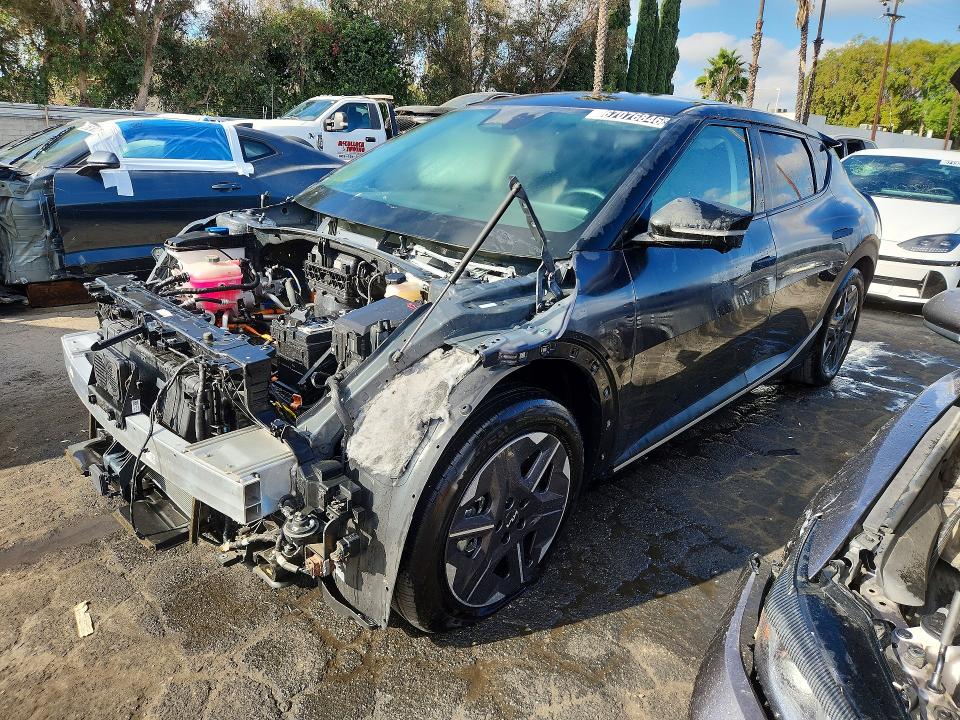 2025 Kia Ev6 VIN 5XYC34JA1SG011704 — COPART salvage auction photo