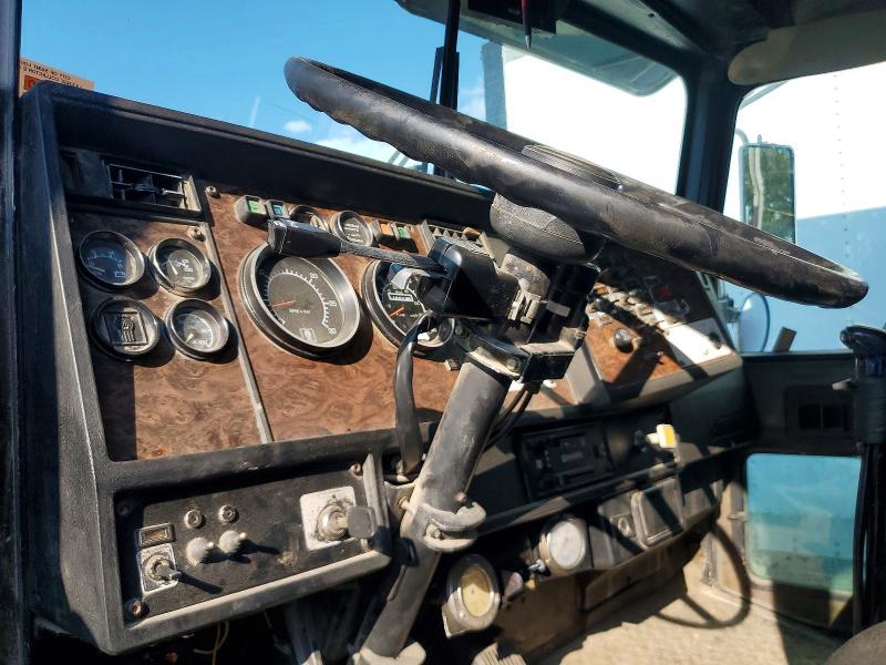 1996 Kenworth W900 VIN 1NKWX9EX6TS728462 COPART salvage auction — FRONT END, MO - CERTIFICATE OF TITLE, sold $900 on 2026-09-08 (photo 8)