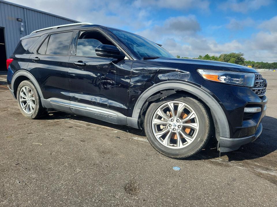 2020 Ford Explorer VIN 1FMSK7FHXLGA03956 COPART salvage auction — SIDE, Fl - Certificate Of Title, sold $8,000 on 2026-10-13 (photo 4)
