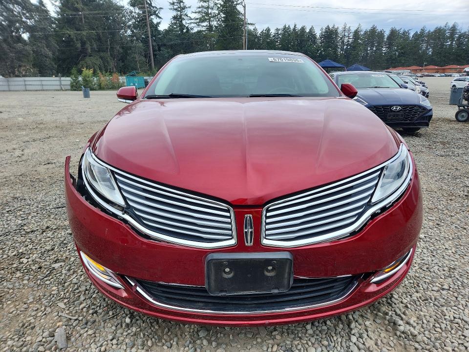 2013 Lincoln Mkz VIN 3LN6L2J9XDR826611 COPART salvage auction — FRONT END, WA - BILL OF SALE, sold $1,700 on 2026-10-02 (photo 5)