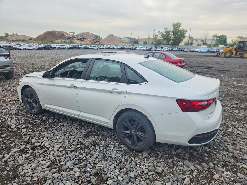 2024 Volkswagen Jetta VIN 3VW7M7BU9RM012490 COPART salvage auction — MECHANICAL, Nj - Certificate Of Title, sold $7,900 on 2026-10-05 (photo 2)