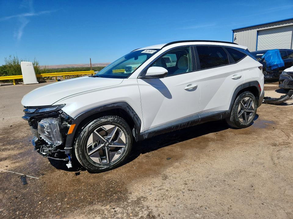 2026 Hyundai Tucson VIN 5NMJB3DE7TH609032 — COPART salvage auction photo