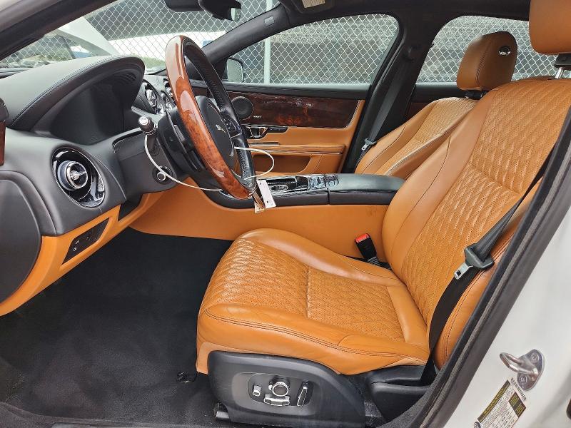 2019 Jaguar Xj VIN SAJWJ2GD8K8W19785 COPART salvage auction — MECHANICAL, Mi - Dealer Only Clean Title, sold $0 on 2026-09-30 (photo 7)