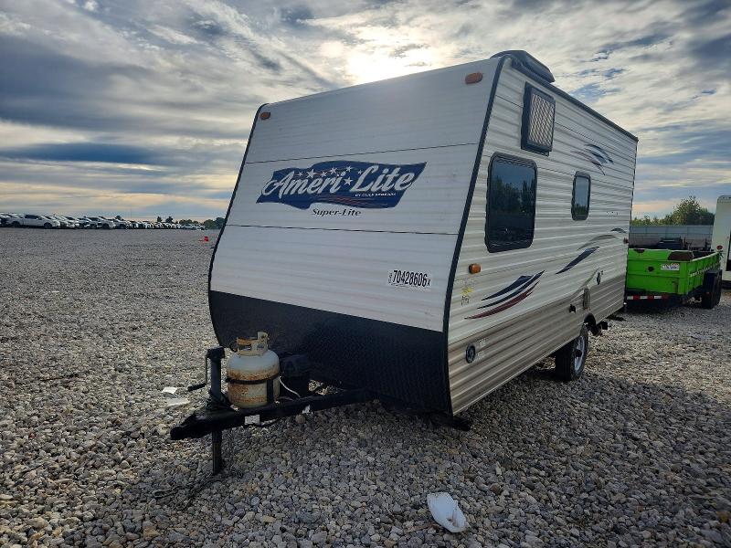 2015 Gulf stream Ameri-lite VIN 1NL1GTF24F1117460 COPART salvage auction — NORMAL WEAR, MI - DEALER ONLY CLEAN TITLE, sold $475 on 2026-10-06 (photo 2)