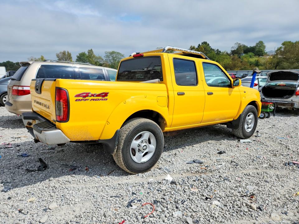 2001 Nissan Frontier VIN 1N6ED27Y21C367867 COPART salvage auction — MINOR DENT/SCRATCHES, OH - CERTIFICATE OF TITLE, sold $2,250 on 2026-10-09 (photo 3)