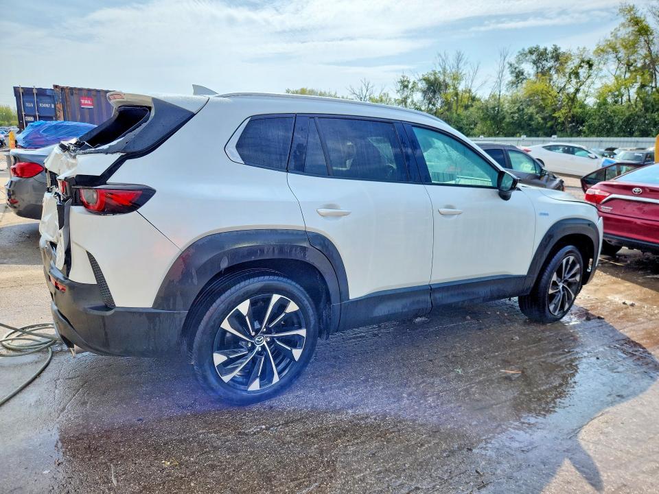 2025 Mazda Cx-50 VIN 7MMVAAEW4SN101246 COPART salvage auction — FRONT END, WI, sold $13,000 on 2026-10-12 (photo 3)