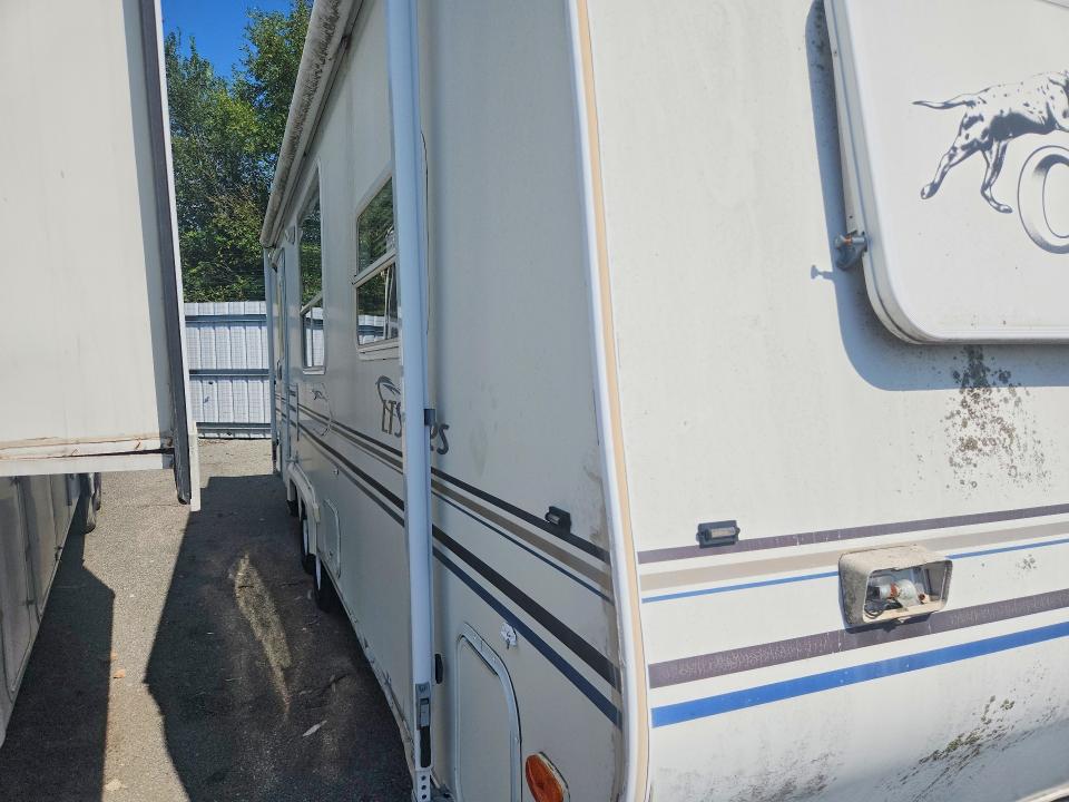 2003 Coachmen Unknown VIN 1TC2B041531204611 COPART salvage auction — NORMAL WEAR, MO - CERTIFICATE OF TITLE, sold $50 on 2026-10-13 (photo 4)
