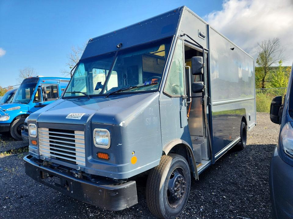 2021 Ford F59 VIN 1F65F5KN0M0A04911 — COPART salvage auction photo