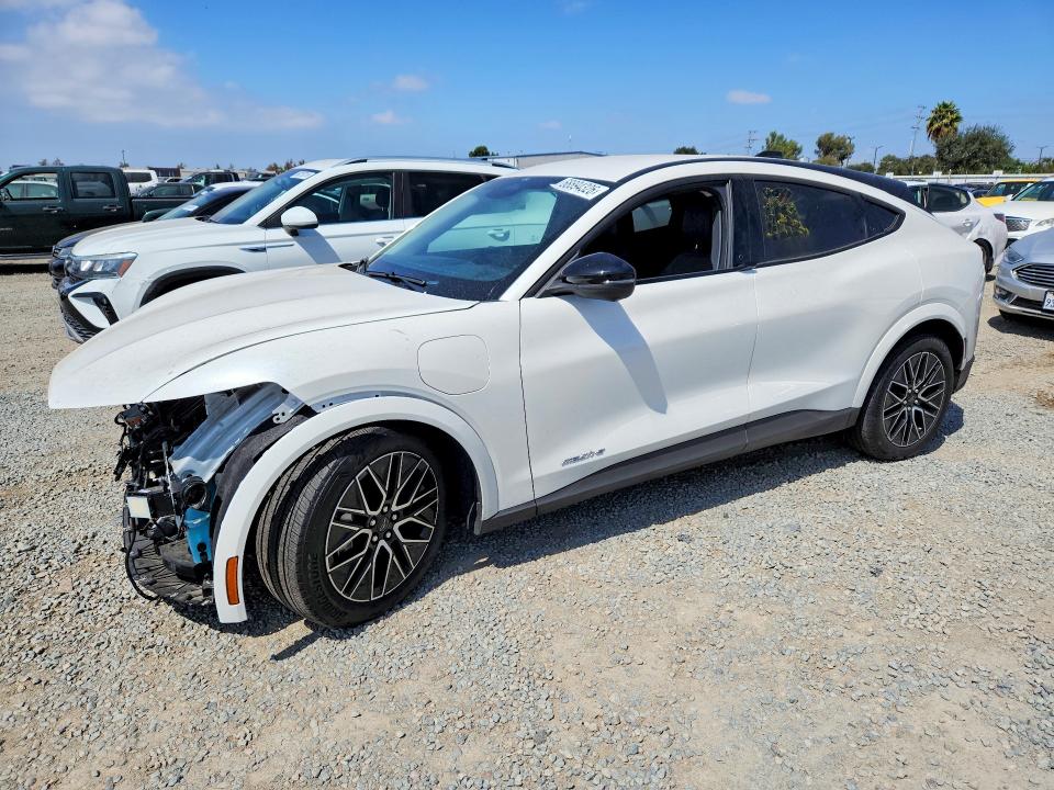 2025 Ford Mustang mach-e VIN 3FMTK3R73SMA51576 — COPART salvage auction photo
