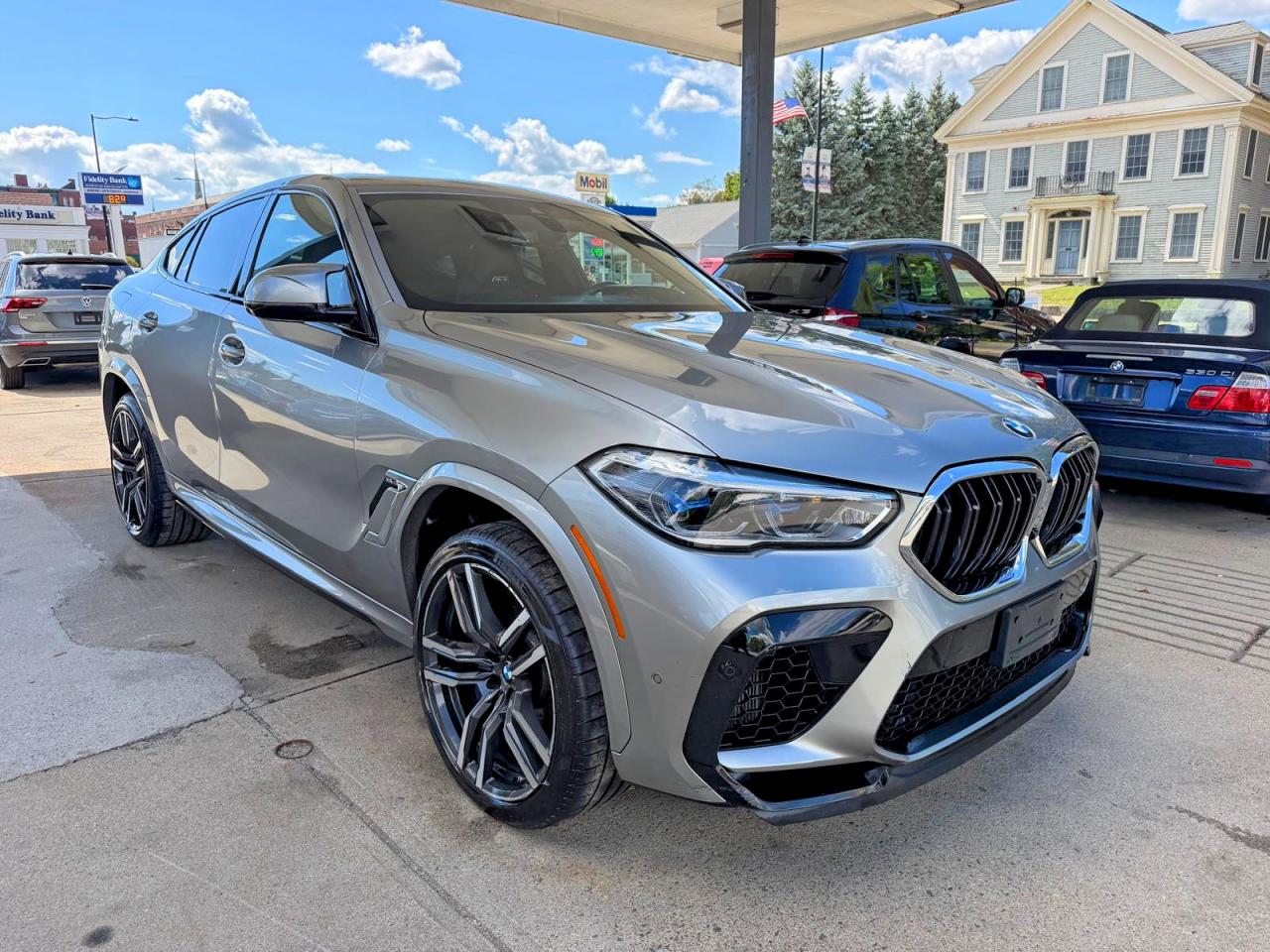 2021 BMW X6 VIN 5YMCY0C06M9F61901 — COPART salvage auction photo