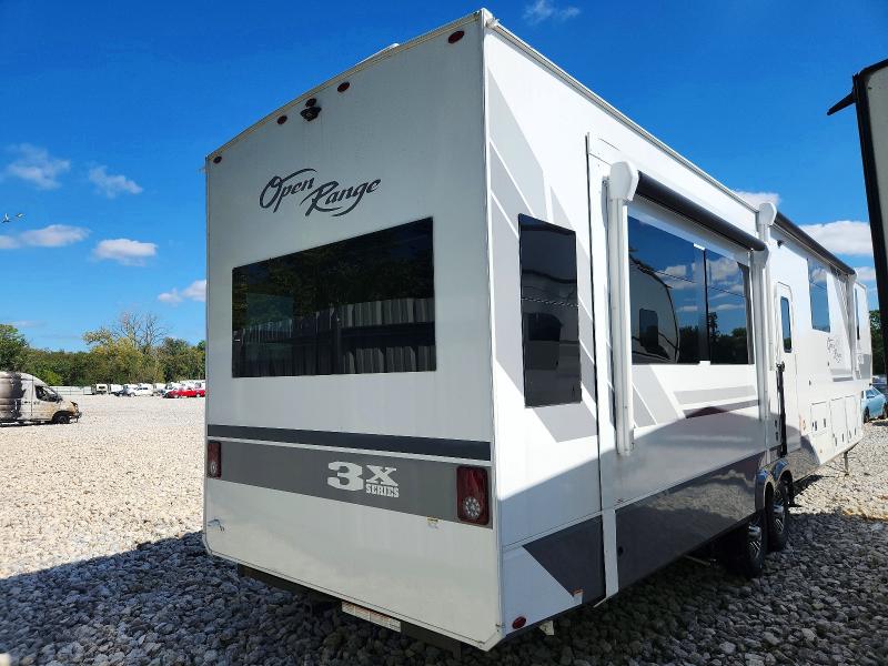 2026 Highland ridge Open range VIN 58TCM0BV8T1BD3074 COPART salvage auction — WATER/FLOOD, OH - CERT OF TITLE-SALVAGE FLOOD, sold $32,750 on 2026-10-01 (photo 4)