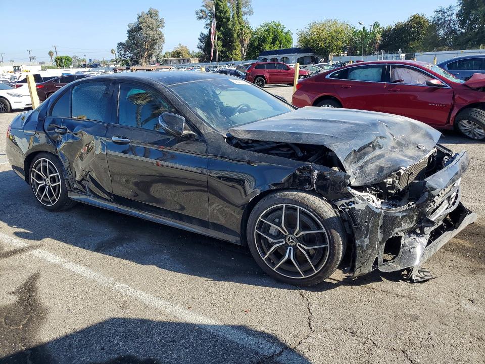2021 Mercedes-benz E-klasse VIN W1KZF8DB7MA983281 COPART salvage auction — FRONT END, Salvage Title, sold $7,800 on 2026-10-09 (photo 4)