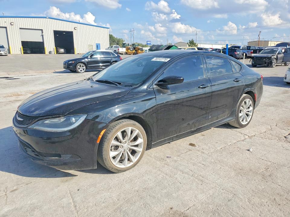 2015 Chrysler 200 VIN 1C3CCCBG5FN514913 COPART salvage auction — HAIL, Salvage Title, sold $225 on 2026-09-29 (photo 1)
