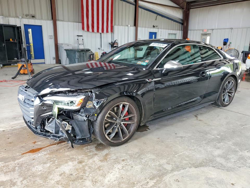 2018 Audi Rs5 VIN WAUR4AF55JA011282 — COPART salvage auction photo