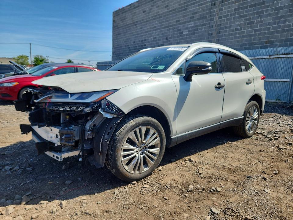 2022 Toyota Venza VIN JTEAAAAH3NJ103292 — COPART salvage auction photo