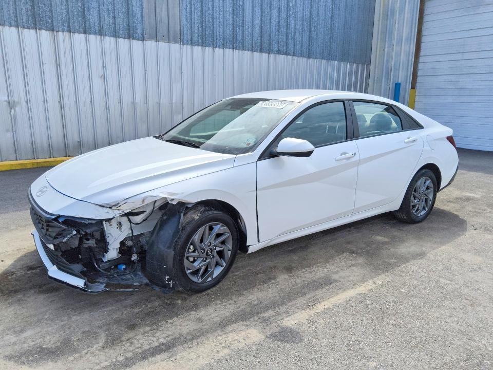2026 Hyundai Elantra VIN KMHLM4DJ0TU184649 — COPART salvage auction photo