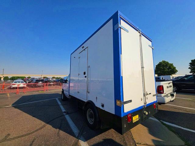 2023 Ford Econoline VIN 1FDWE3FK9PDD31812 COPART salvage auction — NORMAL WEAR, Co - Certificate Of Title (P), sold $14,800 on 2026-09-22 (photo 3)