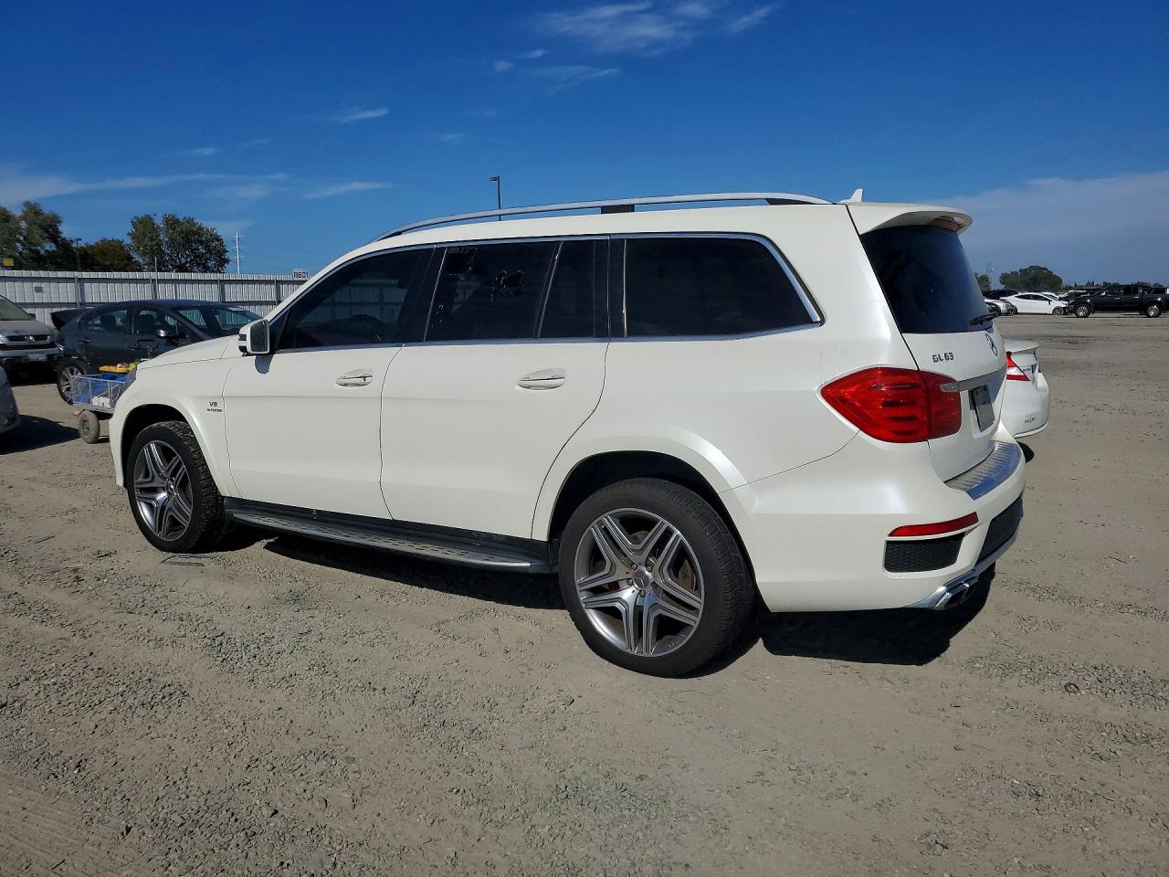 2014 Mercedes-benz Gl-klasse amg VIN 4JGDF7EE6EA286964 COPART salvage auction — Mechanical, CA - DIS/DLR/EXP ONLY CLEAN TITLE (P), sold $7,950 on 2026-09-17 (photo 2)