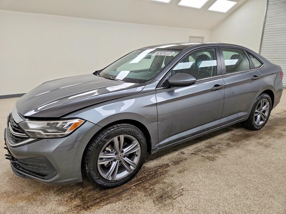 2024 Volkswagen Jetta VIN 3VW7M7BUXRM072813 — COPART salvage auction photo