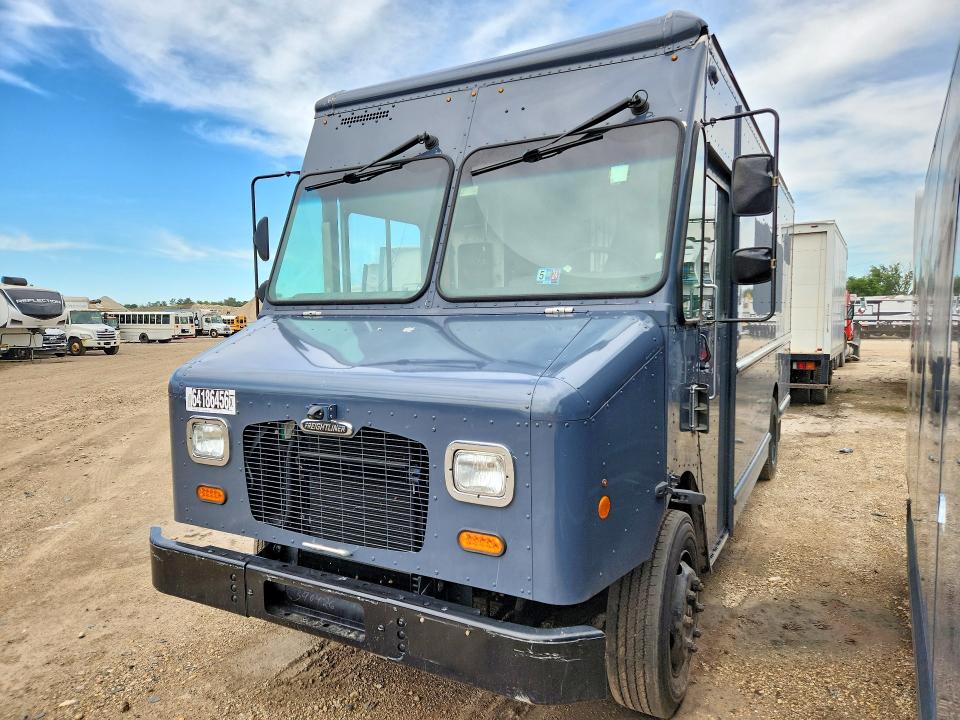 2020 Freightliner Mt45g VIN 4UZAC2EA6LCMK0353 — COPART salvage auction photo