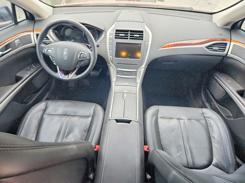 2013 Lincoln Mkz VIN 3LN6L2J9XDR826611 COPART salvage auction — FRONT END, WA - BILL OF SALE, sold $1,700 on 2026-10-02 (photo 8)