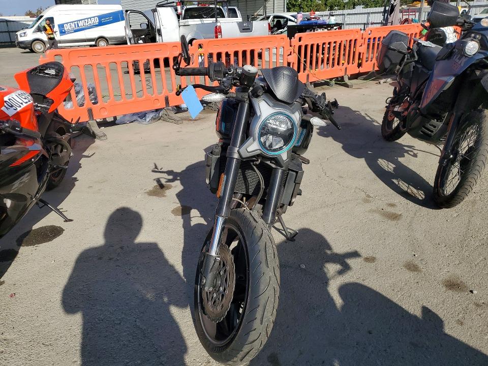 2023 Cfmoto VIN LCEPEWL10P6002829 COPART salvage auction — MINOR DENT/SCRATCHES, Ca - Salvage Certificate, sold $550 on 2026-10-08 (photo 2)