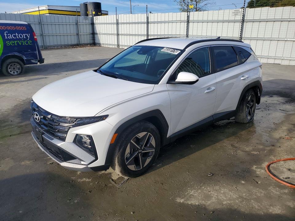 2026 Hyundai Tucson VIN 5NMJBCDE0TH736950 — COPART salvage auction photo