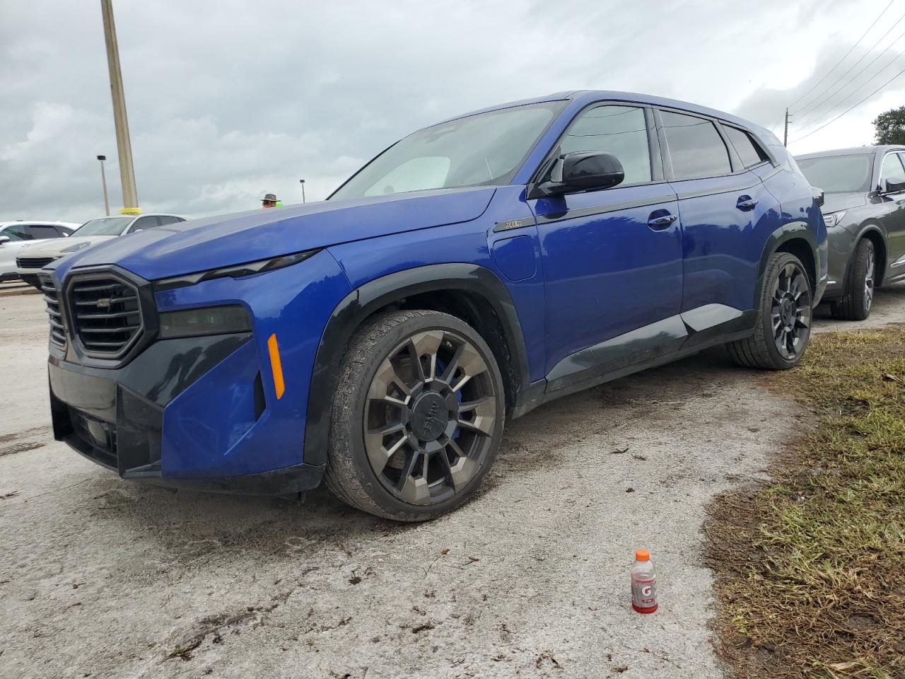 2023 BMW Xm VIN 5YM23CS0XP9S15459 COPART salvage auction — WATER/FLOOD, FL - CERT OF TITLE-SLVG REBLD FLOOD, sold $78,500 on 2024-10-15 (photo 1)