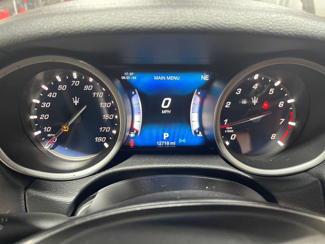 2017 Maserati Ghibli VIN ZAM57XSA9H1206127 COPART salvage auction — NORMAL WEAR, TX - SALVAGE W/LEMON LAW HISTORTY (P), sold $26,750 on 2024-11-08 (photo 8)