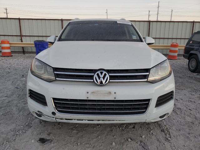 2014 Volkswagen Touareg VIN WVGEP9BP2ED012906 COPART salvage auction — MECHANICAL, Tx - Bonded Title - Clean, sold $1,050 on 2026-07-24 (photo 5)