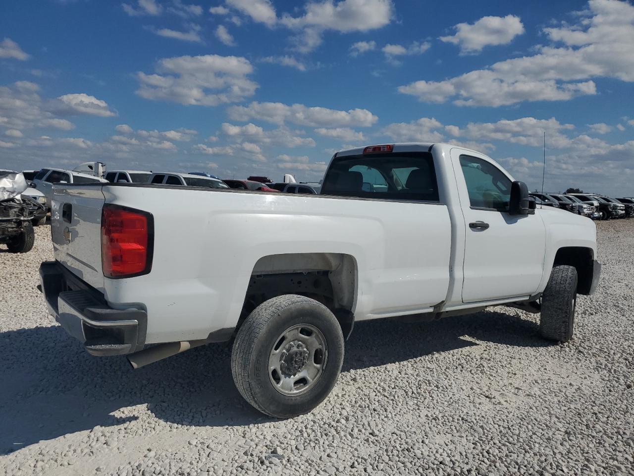 2018 Chevrolet Silverado 2500 VIN 1GC0CUEG7JZ275267 COPART salvage auction — Side, TX - SALVAGE VEHICLE TITLE (P), sold $4,100 on 2026-07-09 (photo 3)