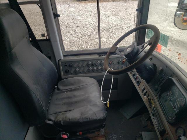 2012 Thomas Saf-t-line VIN 1T7YN4E29C1149983 COPART salvage auction — MINOR DENT/SCRATCHES, CT - CERTIFICATE OF TITLE, sold $2,500 on 2026-07-08 (photo 5)