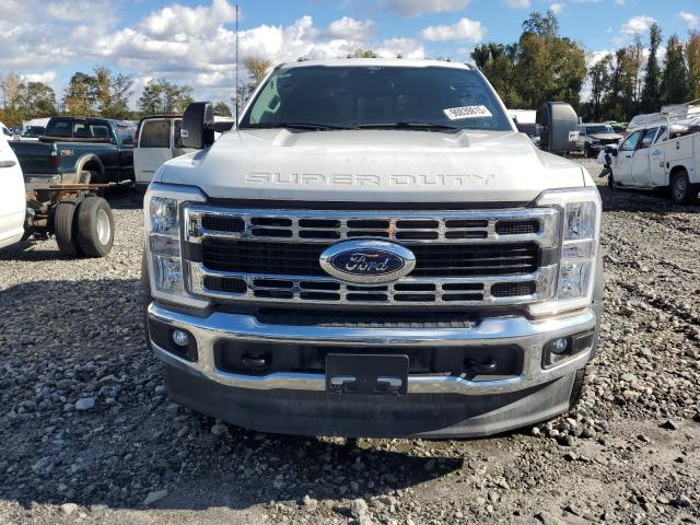 2024 Ford F-450 VIN 1FD0X4HN7REE01527 COPART salvage auction — WATER/FLOOD, FL - CERT OF TITLE-SLVG REBLD FLOOD, sold $14,100 on 2026-07-29 (photo 5)