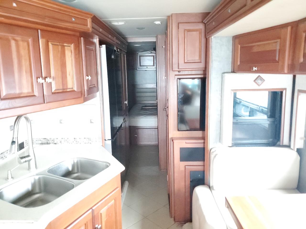 2014 Itasco All other VIN 4UZACVDT5ECFS5346 COPART salvage auction — Front End, PA - CERTIFICATE OF SALVAGE, sold $31,000 on 2025-12-03 (photo 6)