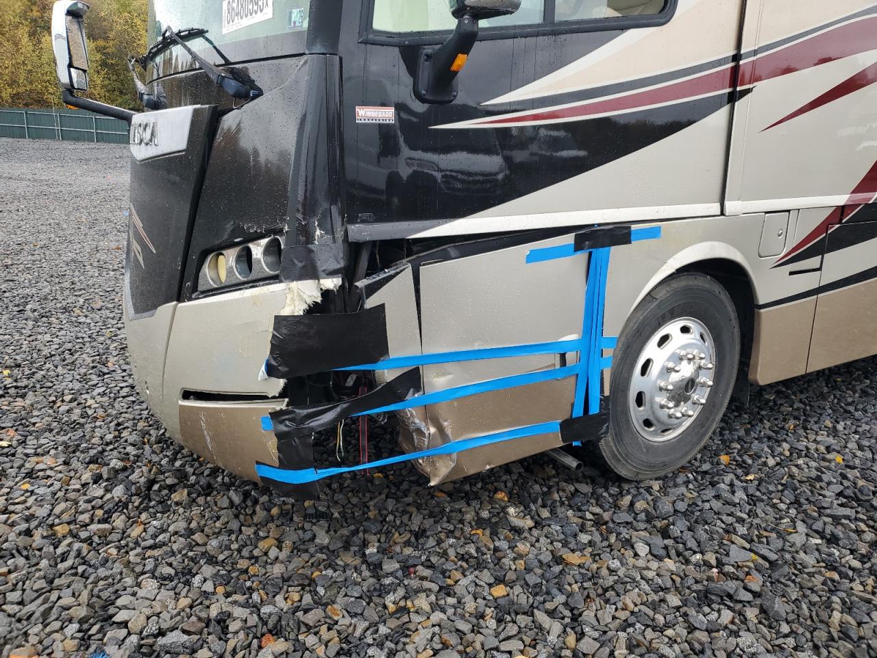 2014 Itasco All other VIN 4UZACVDT5ECFS5346 COPART salvage auction — Front End, PA - CERTIFICATE OF SALVAGE, sold $31,000 on 2025-12-03 (photo 9)