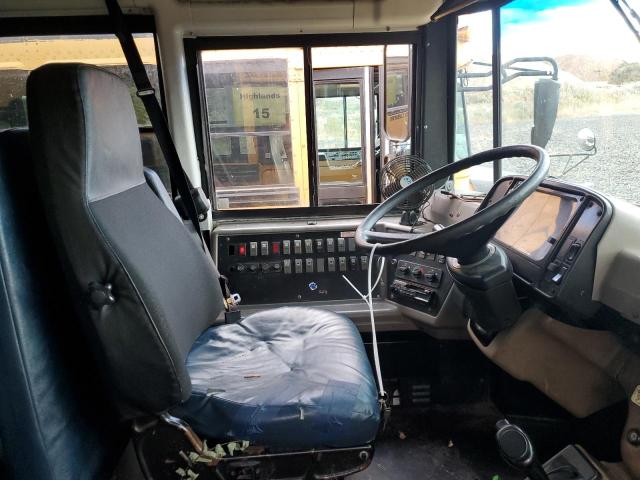 2006 Freightliner Saf-t-line VIN 4UZAAXCS16CV84192 COPART salvage auction — NORMAL WEAR, NY - CERTIFICATE OF TITLE, sold $1,000 on 2026-07-09 (photo 5)