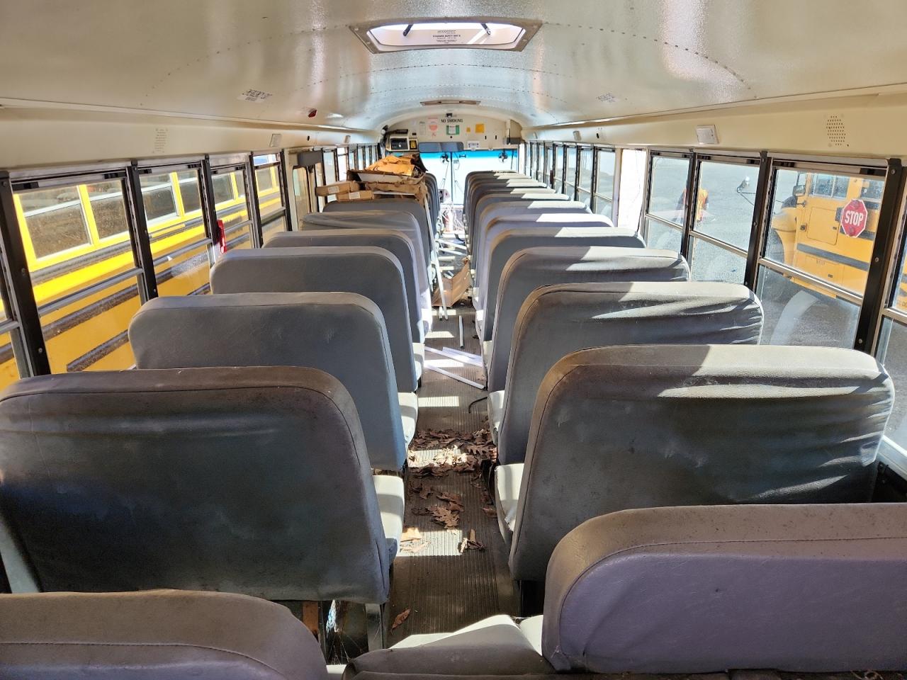 2015 Ic Corporation Re Series School VIN 4DRBWAAN9FB719568 COPART salvage auction — Normal Wear, OH - CERTIFICATE OF TITLE, sold $1,400 on 2026-07-08 (photo 5)