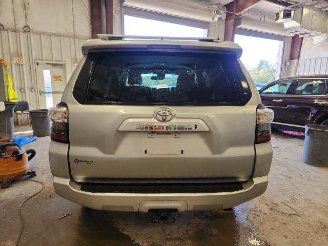 2022 Toyota 4runner VIN JTEMU5JR6N6063202 COPART salvage auction — SIDE, Wi - Cert Of Title-Claim Paid, sold $15,900 on 2026-07-27 (photo 6)