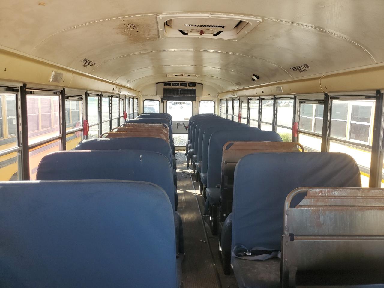 2013 Ic Corporation Ce Series School VIN 4DRBUSKN2DB199155 COPART salvage auction — Normal Wear, FL - CERTIFICATE OF TITLE, sold $1,600 on 2026-07-08 (photo 6)