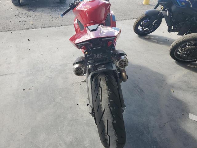 2025 Ducati Panigale VIN ZDMHAU8T0SB001635 COPART salvage auction — FRONT END, Salvage Title, sold $5,400 on 2026-07-31 (photo 4)