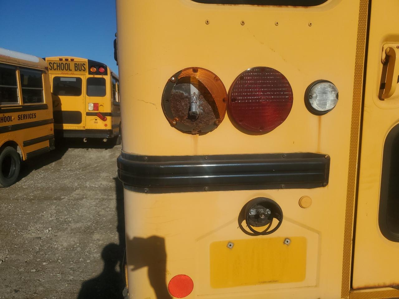 2009 Ic Corporation Ce Series School VIN 4DRBUAAP59B671613 COPART salvage auction — Normal Wear, NJ - CERTIFICATE OF TITLE, sold $1,000 on 2026-07-08 (photo 9)