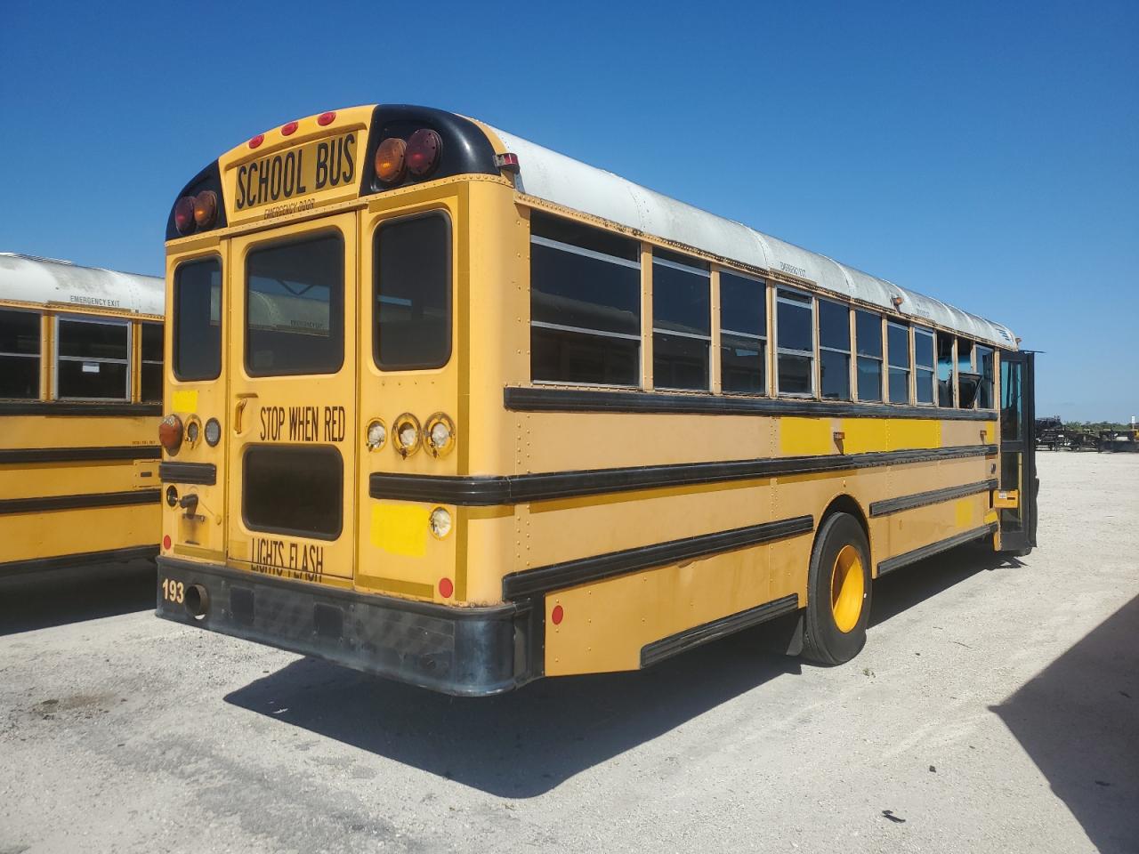 2013 Ic Corporation Ce Series School VIN 4DRBUSKN5DB199232 COPART salvage auction — Normal Wear, FL - CERTIFICATE OF TITLE, sold $1,600 on 2026-07-08 (photo 4)
