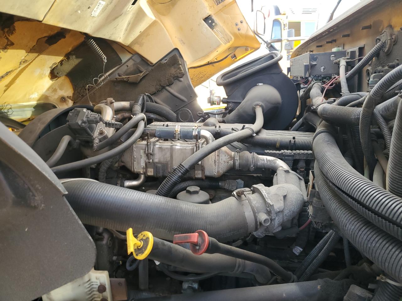 2011 Ic Corporation Ce Series School VIN 4DRBUAANXBB282826 COPART salvage auction — Normal Wear, NY - CERTIFICATE OF TITLE, sold $1,000 on 2026-07-08 (photo 7)