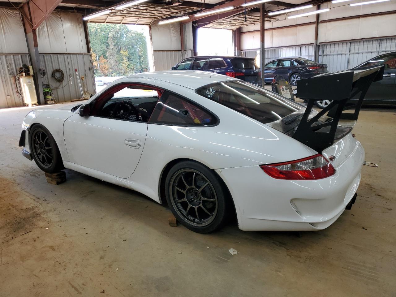 2006 Porsche 911 VIN WP0AA29946S715696 COPART salvage auction — Burn Engine, NC - SALVAGE CERTIFICATE OF TITLE, sold $22,500 on 2025-12-10 (photo 2)