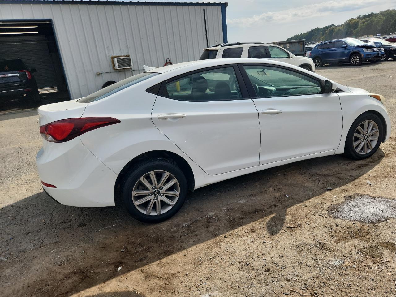 2014 Hyundai Elantra VIN 5NPDH4AE4EH462423 COPART salvage auction — Front End, LA - PERMIT TO SELL, sold $1,400 on 2026-07-09 (photo 3)