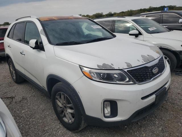 2015 Kia Sorento VIN 5XYKTCA62FG561890 COPART salvage auction — VANDALISM, Mt - Dealer Only Clean Title, sold $550 on 2026-07-31 (photo 4)